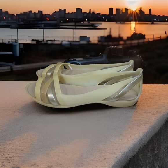 Crocs Flats Womens 7 Isabella Huarache 2 Metallic Yellow Open Toe Boho Comfort - Picture 5 of 9